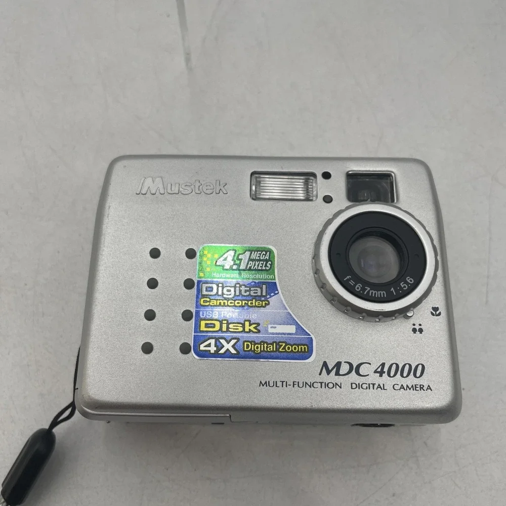MUSTEK MDC4000 5Mp Digital Camera Camcorder Voice Recorder+Battery+SD Card+Manua